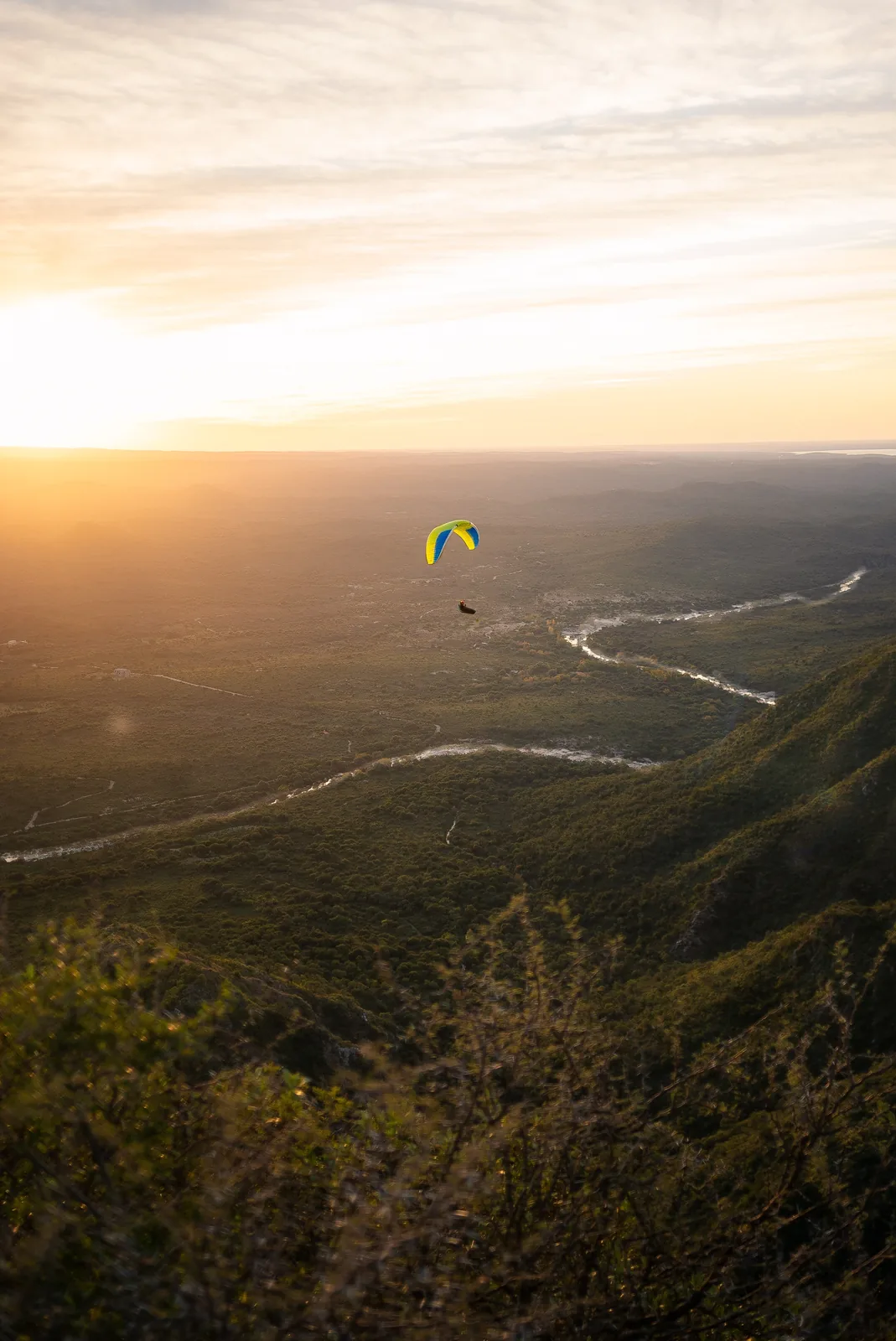 Voo de parapente em Niterói, ideal para presentear